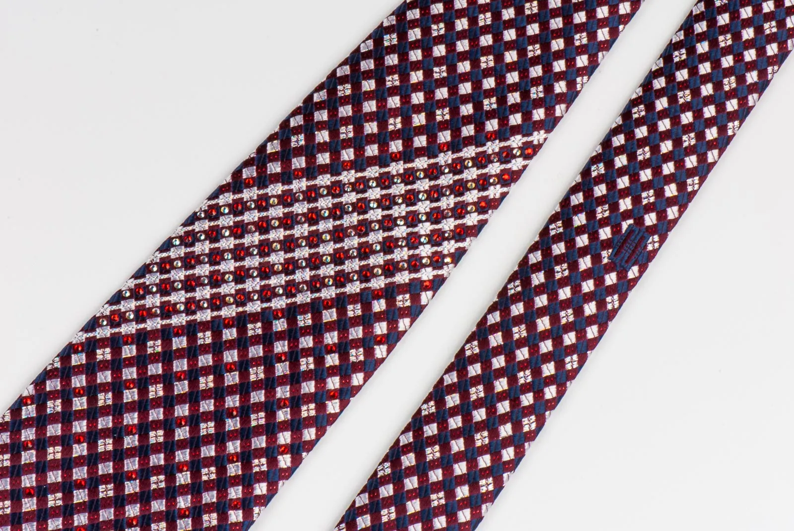 Daks Men's Crystal Silk Neck Tie Silver Blue Burgundy Checked Design With red Sparkles